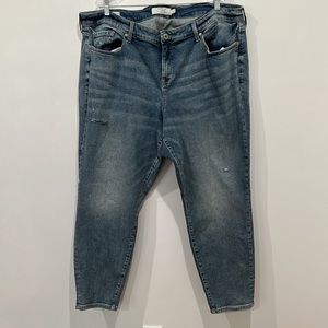 Torrid Mid-Rise Skinny Jeans size 26